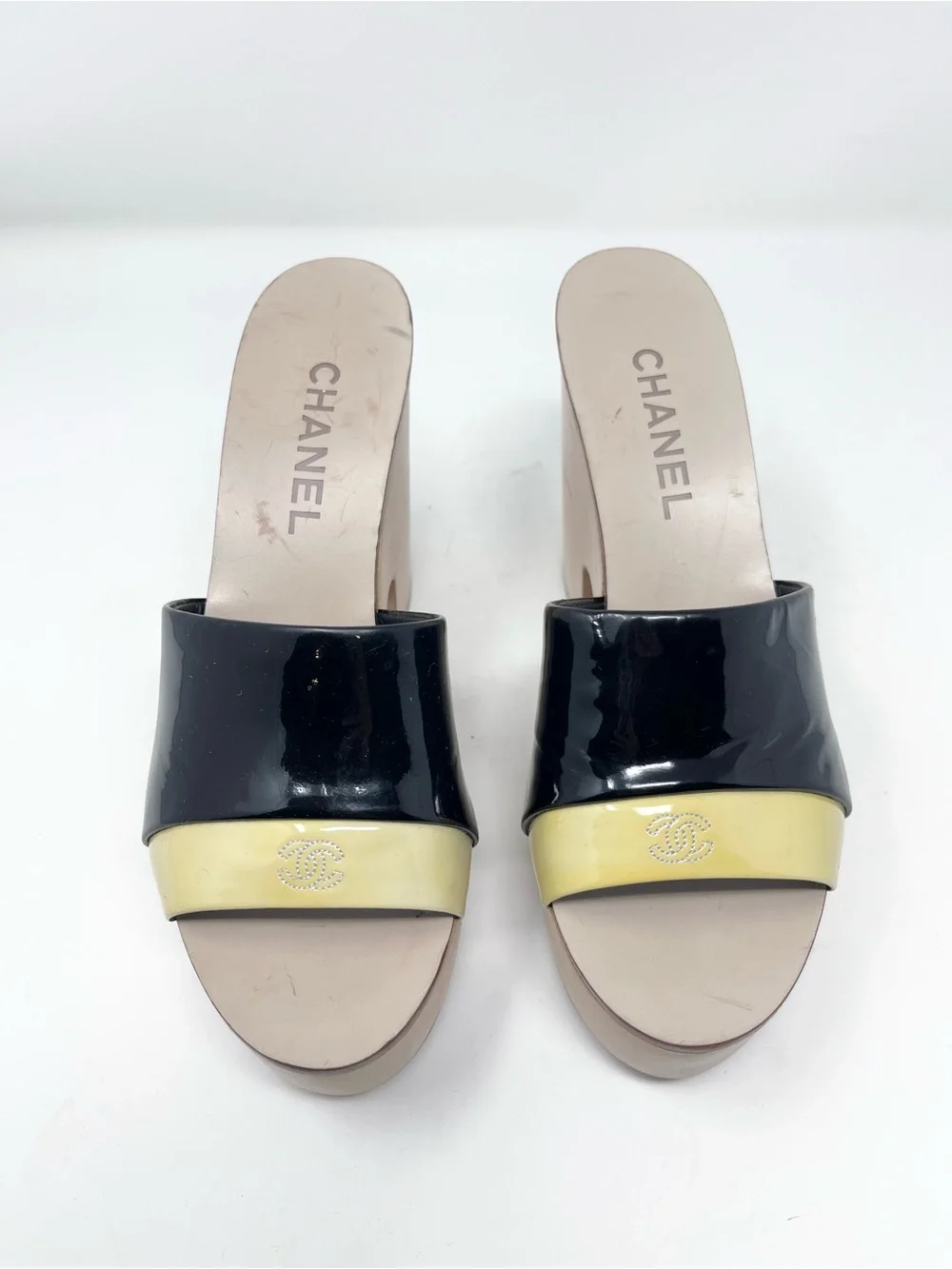 Chanel Two Tone Patent Leather CC Platform Slide Wooden Clog Sandals Size 37.5